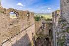 Middleham, Wensleydale, North Yorkshire, England. Middleham Castle, childhood home of Richard III. Art Print